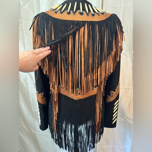 Vintage western fringe leather jacket - Picture 7 of 15